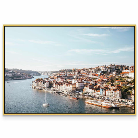 a picture of a city on the water