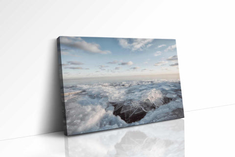 a picture of a mountain in the sky